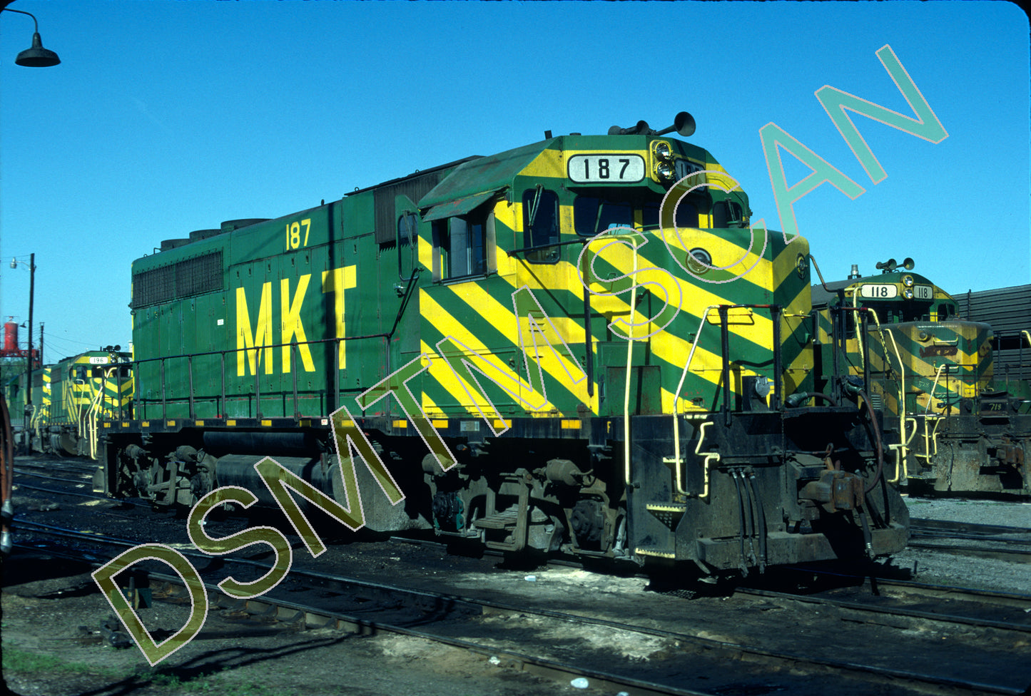 Original Kodachrome Slide, MKT GP40 187 at Glen Park Yard, Kansas City, KS