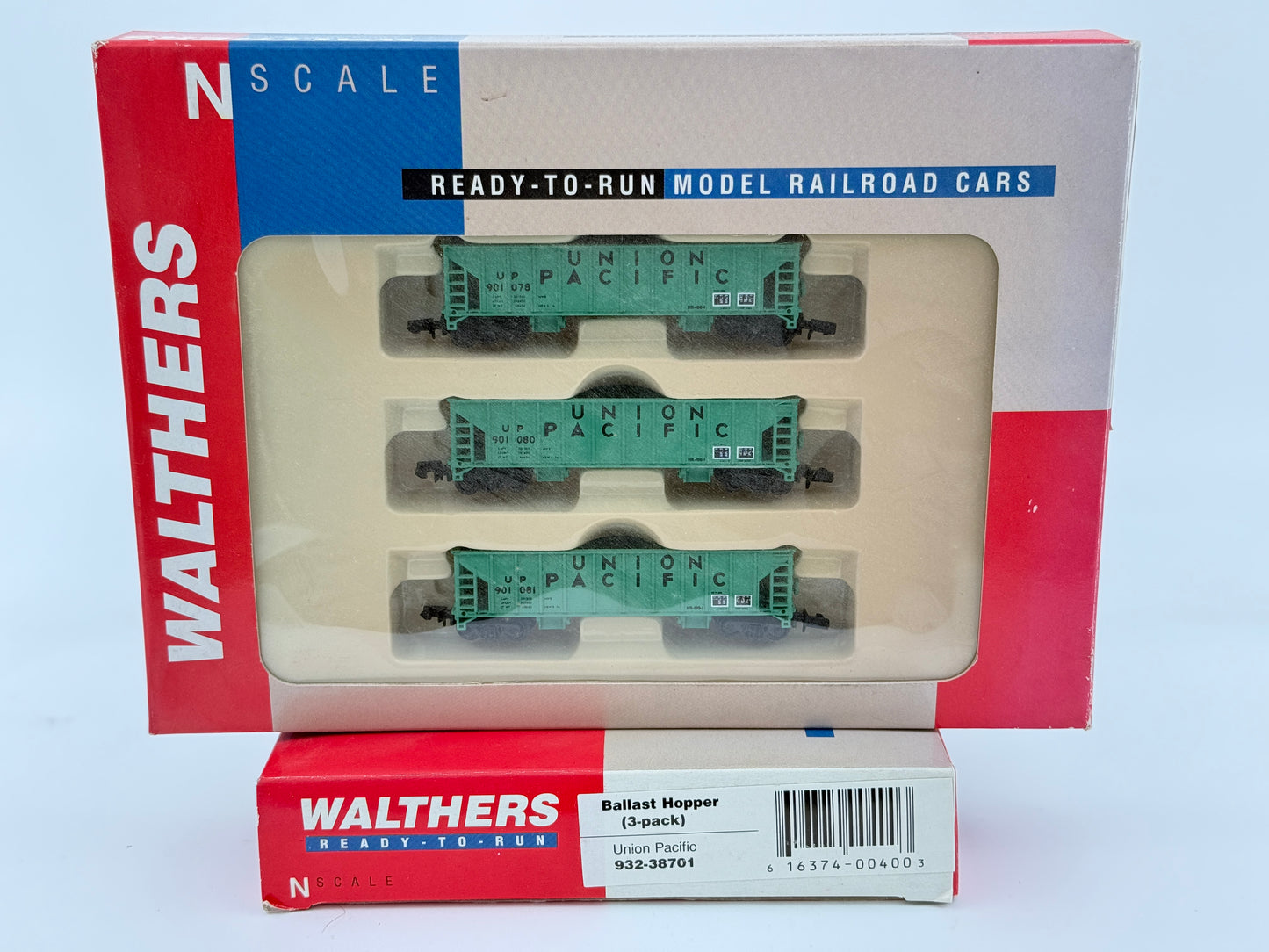 Walthers N scale Union Pacific (UP) Ballast Hopper, 3 car set, preowned, new in box, factory sealed, 932-38701