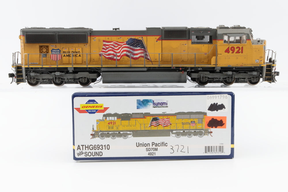 Athearn Genesis Union Pacific (UP) SD70M 4921, DCC with Sound, ATH69310, Weathered, Pre-owned, used