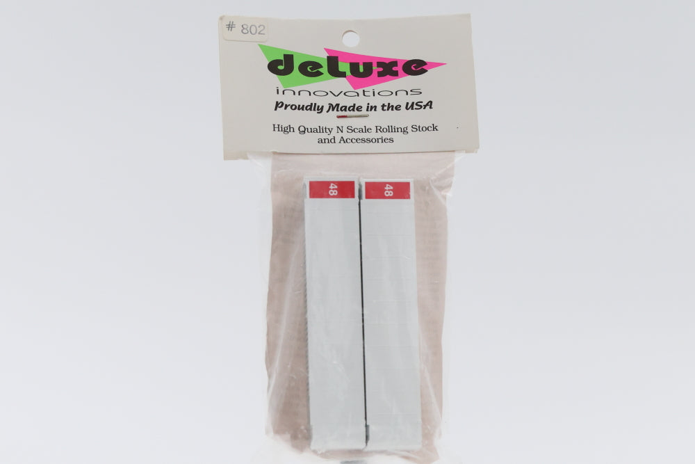 Deluxe Innovations N scale 2-Pack 48' White Container, factory sealed, only 48' marking on ends, 802