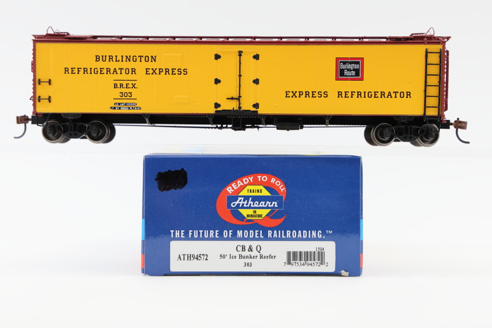 Athearn Ready to Run Chicago Burlington and Quincy 50' Ice Bunker reefer #303, ATH94572