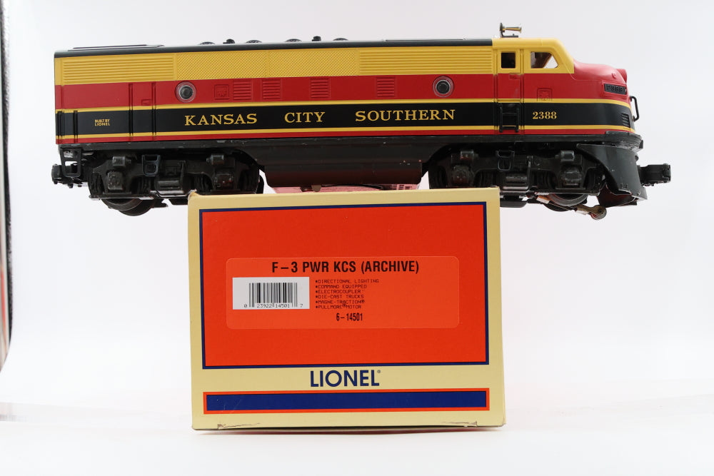 Lionel O scale F3 A-A set Kansas City Southern, 1- powered loco, 1 non powered loco, Lionel 6-14502