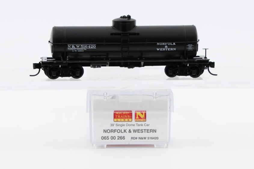 Micro Trains Line Norfolk & Western 39' Single Dome Tank Car #514420, 065 00 266