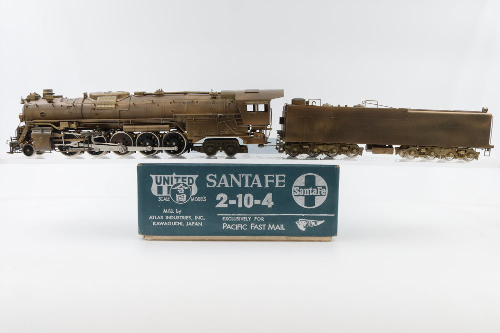 United Scale Model HO scale Brass Santa Fe 2-10-4 exclusively for Pacific Fast mail. DC Loco. Original box.