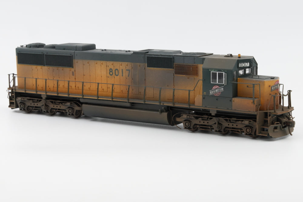 Proto 2000 HO scale Chicago and Northwestern (CNW) SD60 8017 DCC with Sound, Weathered, Pre-owned, used, no original box