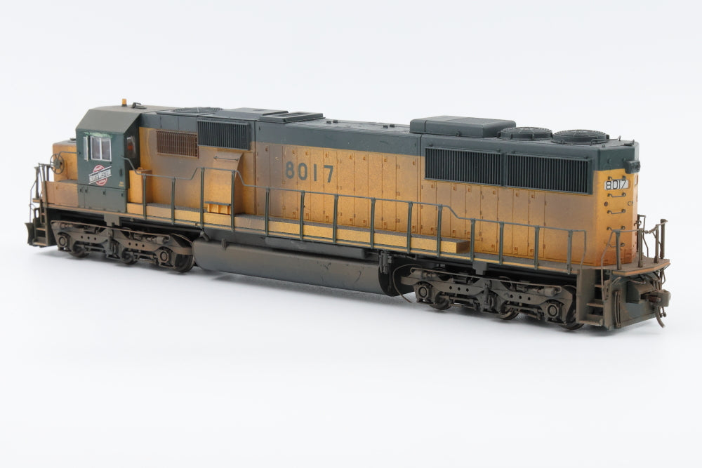 Proto 2000 HO scale Chicago and Northwestern (CNW) SD60 8017 DCC with Sound, Weathered, Pre-owned, used, no original box