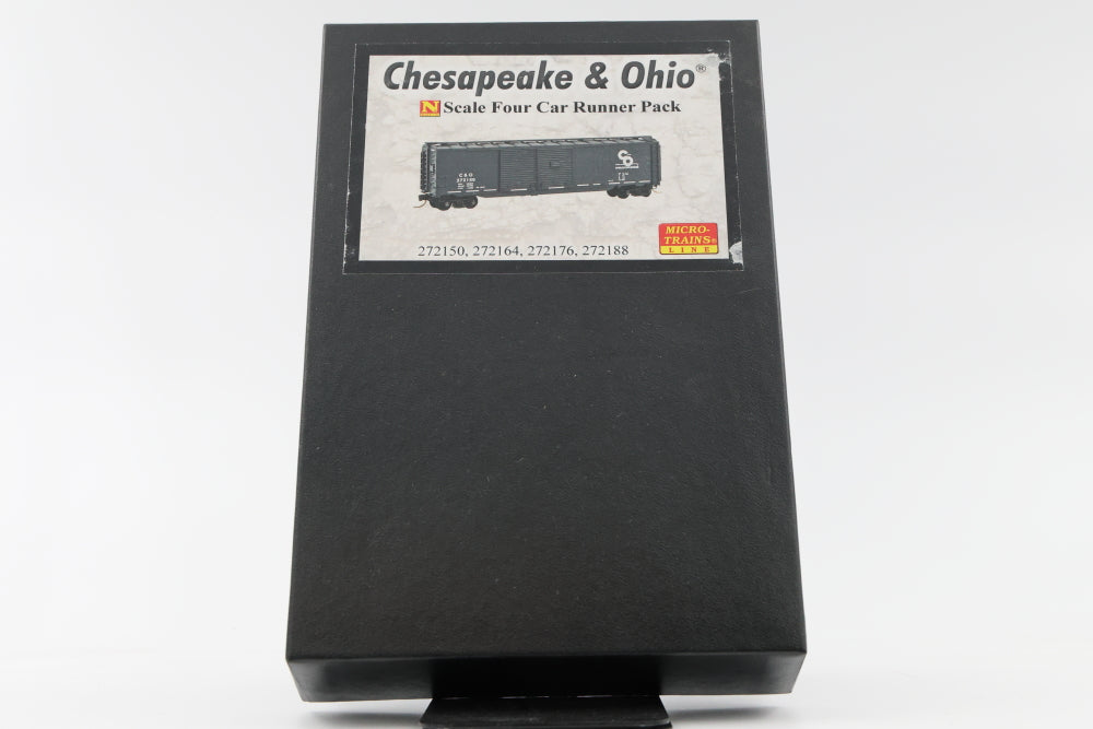 Micro Trains Line Chesapeake and Ohio Four Car Runner Pack 50ft Double Door, Box Cars, #32670, 272150, 272164, 272176, 272188, Original box(s)