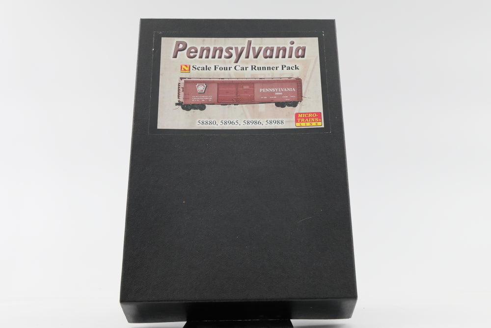 Micro Trains Line Pennsylvania Four Car Runner Pack 50ft Double Door, Box Cars, #32670, 58880, 58965, 58986, 58988, Original box(s)