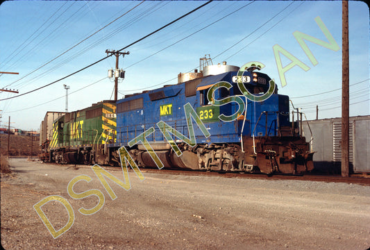 Original Kodachrome Slide, MKT-Conrail GP40 233 on the Texas Special, reading to depart Glen Park Yard, Kansas City, KS.