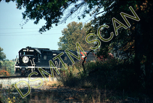 Original Kodachrome Slide, Illinois Central SD40-2 6060 leads a coal train at Paducah, KY 10/15/89