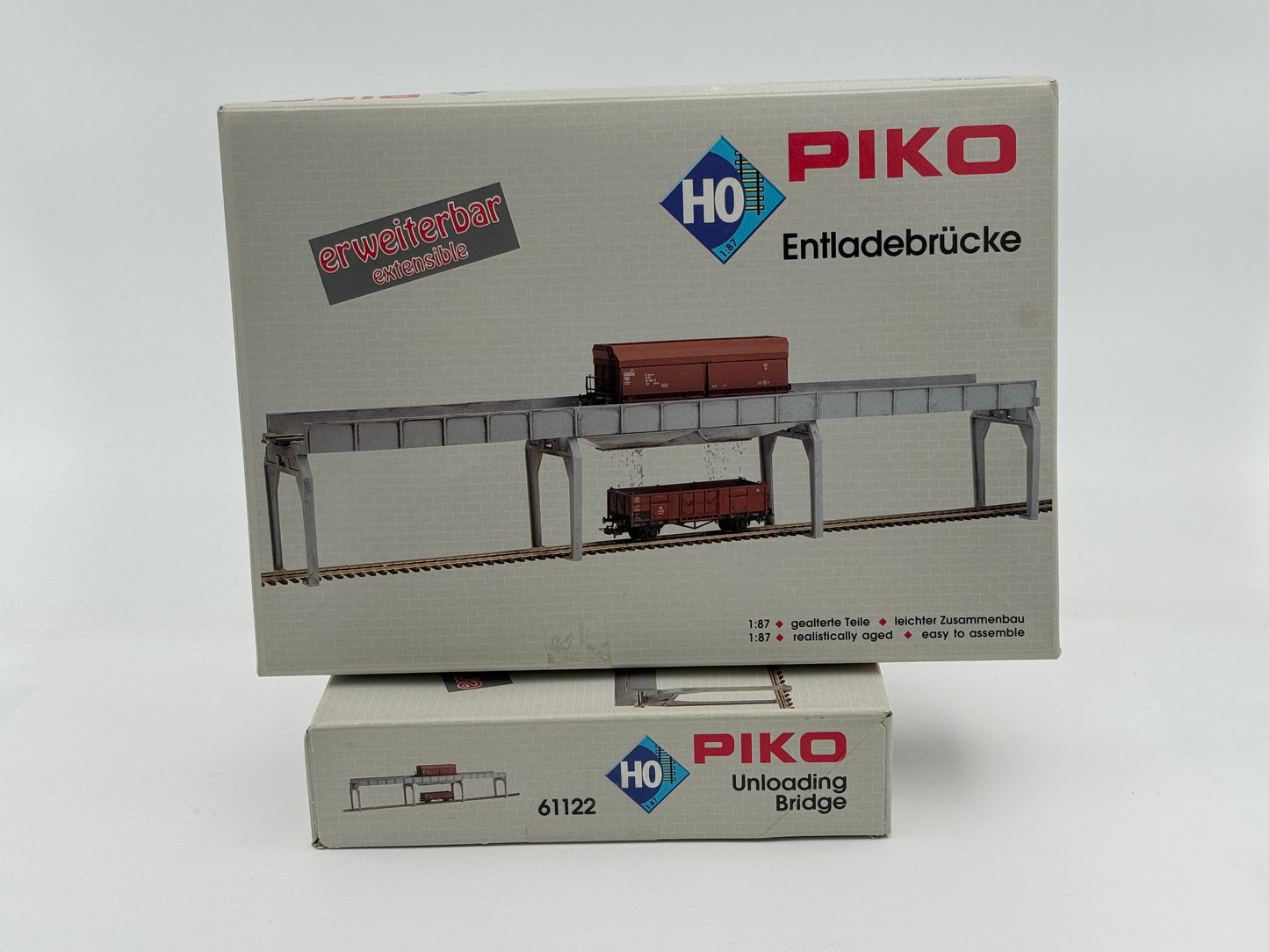 Piko HO scale Classic Line Unloading bridge for hopper cars, building kit, 61122