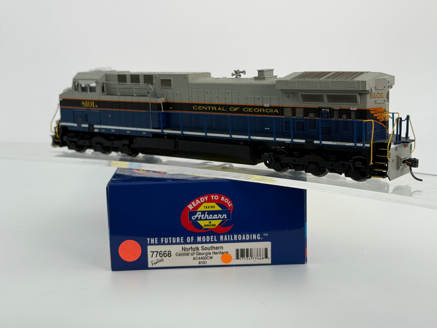 Athearn Ready to Run HO Scale Norfolk Southern/ Central of Georgia Heritage AC4400CW 8101, Kadee couplers installed, pre-owned, DC, DCC ready