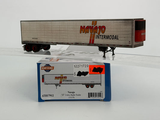 Athearn HO Scale Ready to Roll Navajo 53' Utility Reefer Trailer, NAVZ 155392, pre-owned, Light custom weathering