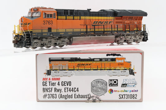 Scale Trains, Rivet Counter, HO scale, BNSF ET44C4 3763 (Angled Exhaust) DCC with sound, SXT31082, Weathered, preowned