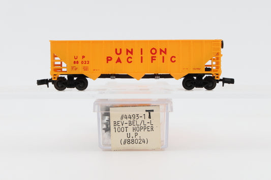 Bev-Bel N scale Union Pacific (UP) 100 ton Hopper car, 88022, 4493-1 Rapido Couplers