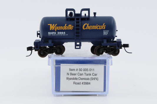 Atlas Wyandotte Chemicals N Beer Can Tank Car #SHPX3984, 50 005 011