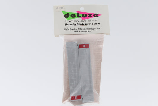 Deluxe Innovations N scale 2-Pack 48' Silver Container, factory sealed, only 48' marking on ends, 801