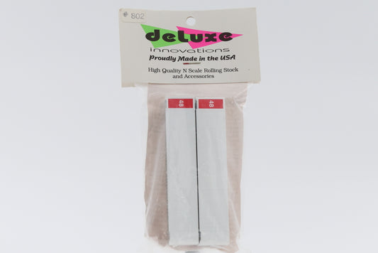 Deluxe Innovations N scale 2-Pack 48' White Container, factory sealed, only 48' marking on ends, 802
