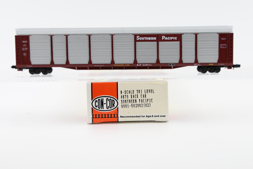Con-Cor N scale Southern Pacific (SP) Tri Level Auto Rack Car, 516711, Rapido couplers, #0001-603002(02)