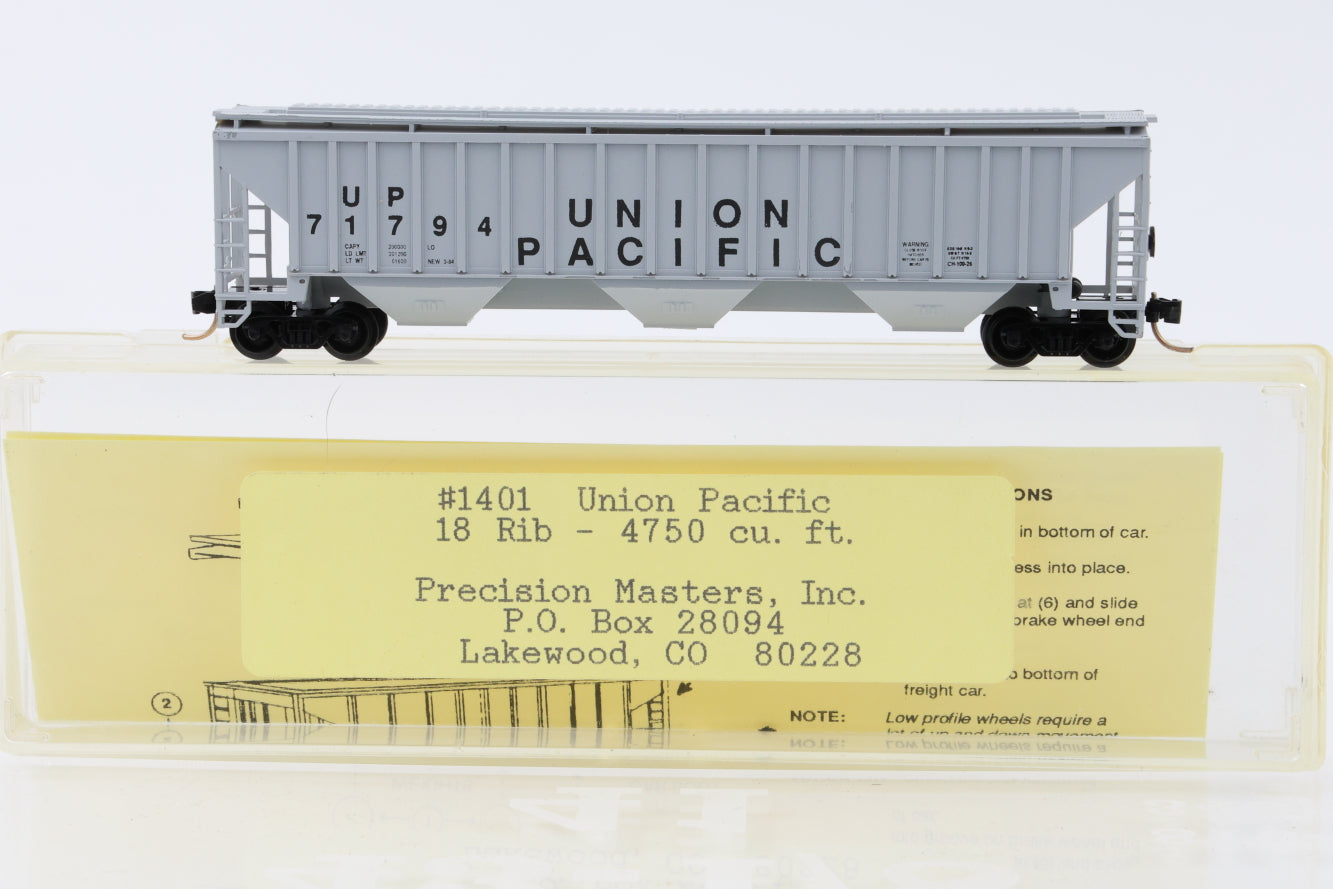 Precision Masters, N scale, Union Pacific (UP) 18 Rib, 4750cu. ft, 3-Bay Covered Hopper, Micro-trains couplers (and trucks?), 71794, 1401
