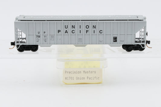 Precision Masters, N scale, Union Pacific (UP) 3 Bay Covered Hopper, Micro-trains couplers (and trucks?), 70911, 1701