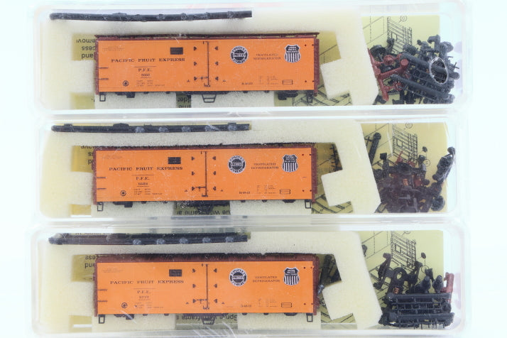 Precision Masters, N scale, Pacific Fruit Express (PFE) 3-pack 40' Steel side Reefers kits, #1801-#1