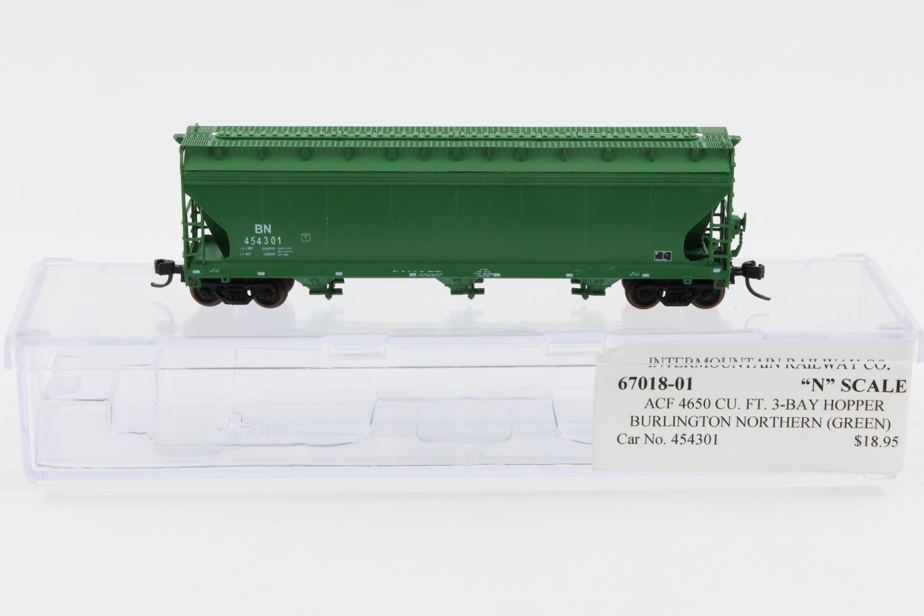 Intermountain N scale Burlington Northern (BN) ACF 4650cu.ft #-bay Covered Hopper, 454301, Kadee Like couplers, 67001-36*