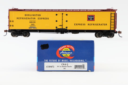 Athearn Ready to Run Chicago Burlington and Quincy 50' Ice Bunker reefer #303, ATH94572