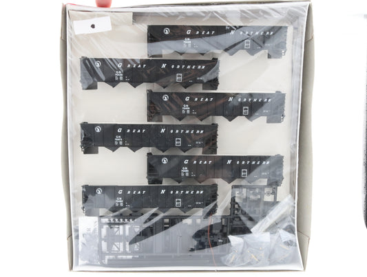 Walthers, HO scale, Great Northern, 100 Ton Quad Hopper, 6-pack, kits, 932-4940, factory sealed