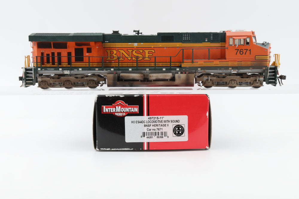 Intermountain BNSF ES44DC 7671, DCC with Sound, 4972S-11, Weathered, Pre-owned, used