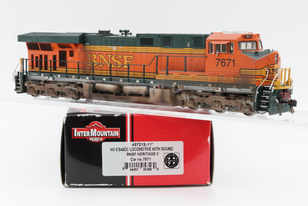 Intermountain BNSF ES44DC 7671, DCC with Sound, 4972S-11, Weathered, Pre-owned, used