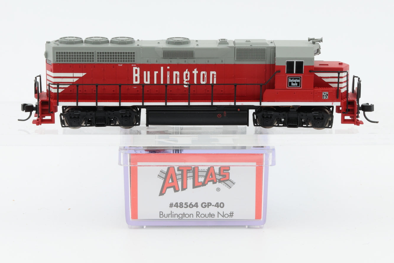 Atlas N scale Chicago, Burlington and Quincy (CBQ) GP40 No Number, NIB, Kadee style couplers