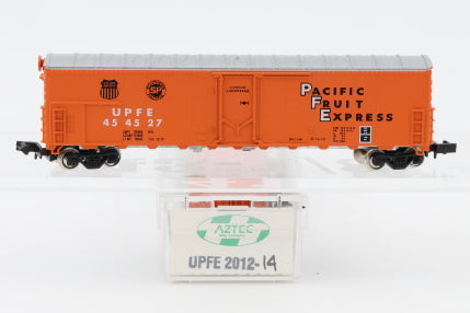 Aztec N scale Union Pacific UPFE 50ft Reefer, 454527 Rapido style couplers, UPFE 2012-14