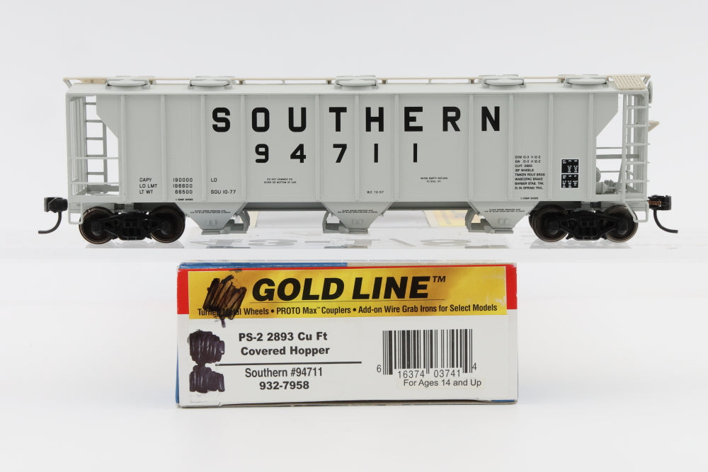 Walthers Gold line, HO scale, Southern (SOU) 54' P-S 2893 Cu ft 3-Bay Covered Hopper, 94711, 932-7958