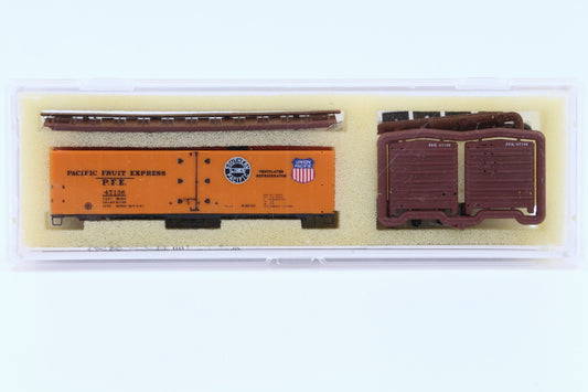 Intermountain N scale Pacific Fruit Express (PFE) 40' Steel Sided Ice Bunker Reefer car kit, R-40-23, 47136 60501-17, preowned, new in box