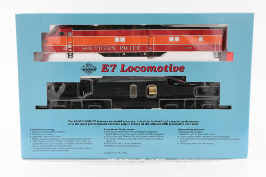 Proto 2000 Southern Pacific (SP) "Daylight scheme" E7A 6000 powered, with Mars light, Item 21122, pre-owned NIB