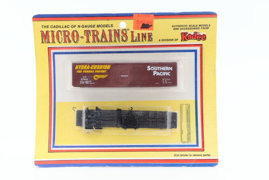 Micro Trains Line, Southern Pacific 50' Plug door box car kit, 672943, 32169