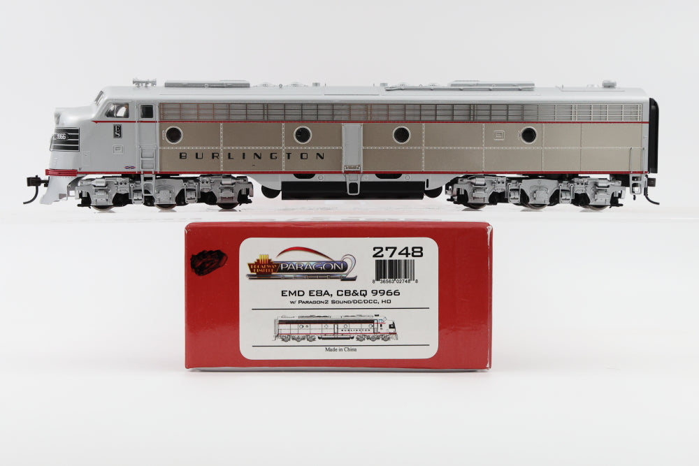 Broadway Limited, BLI, EMD E8A Chicago Burlington and Quincy, CB&Q 9966, w/Paragon Sound DC/DCC, pre- owned, believed to be new in box, 2748