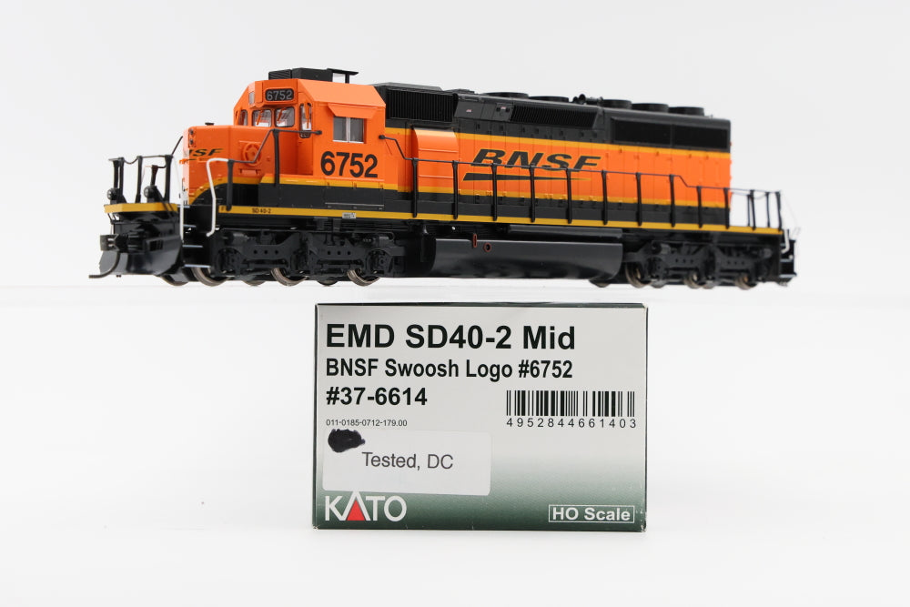 Kato HO scale EMD SD40-2, BNSF, Mid, Nose Headlight, 6752, 37-6614, DC, used
