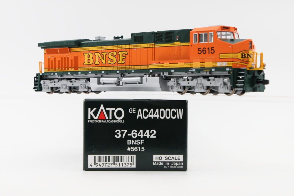 Kato HO scale GE AC4400CW BNSF, 5615, 37-6442, DC, used