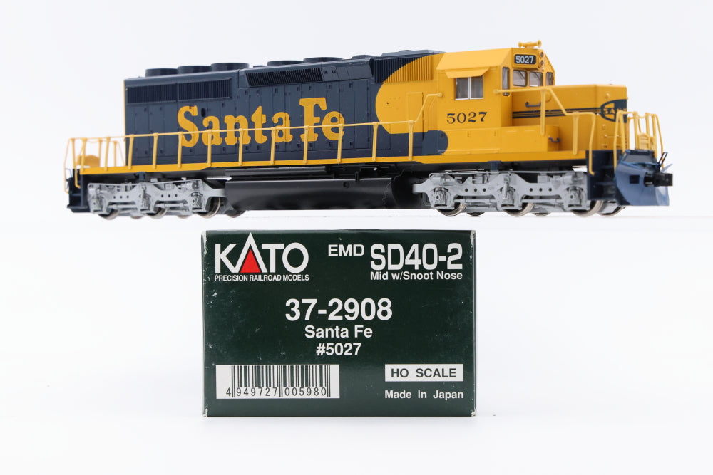 Kato HO scale EMD SD40-2, Santa Fe Mid w/ Snoot Nose, 5027, 37-2908, DC, used