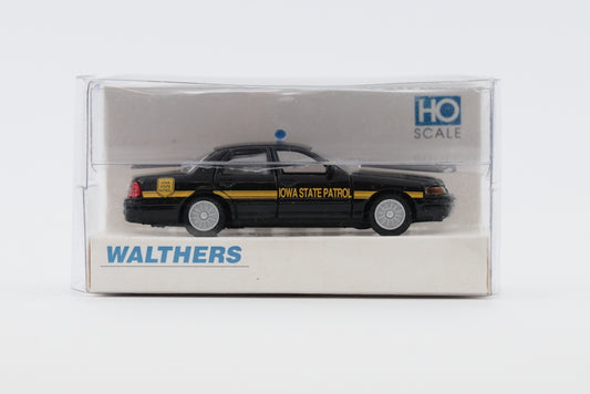 Walthers HO scale 1998 Ford Crown Victoria Iowa State Patrol, 933-1253