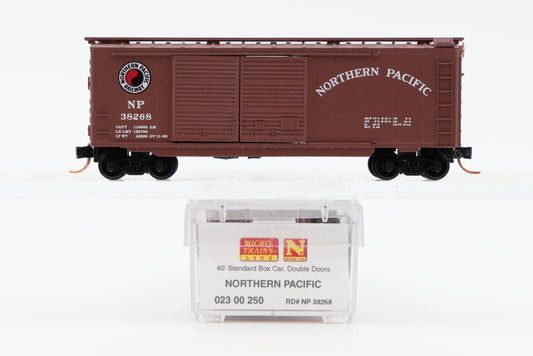 Micro Trains Line Northern Pacific 40ft Standard Box car, Double Doors, #38268, 023 00 250