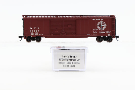 Atlas N scale Detroit Toledo and Ironton, 50ft Double Door Box Car, w/Kadee like couplers #13624, 36467