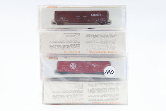 Con Cor N scale 12 pack, factory sealed, Santa Fe 60ft, Hi Cube Auto box cars, 2 different paint scheme