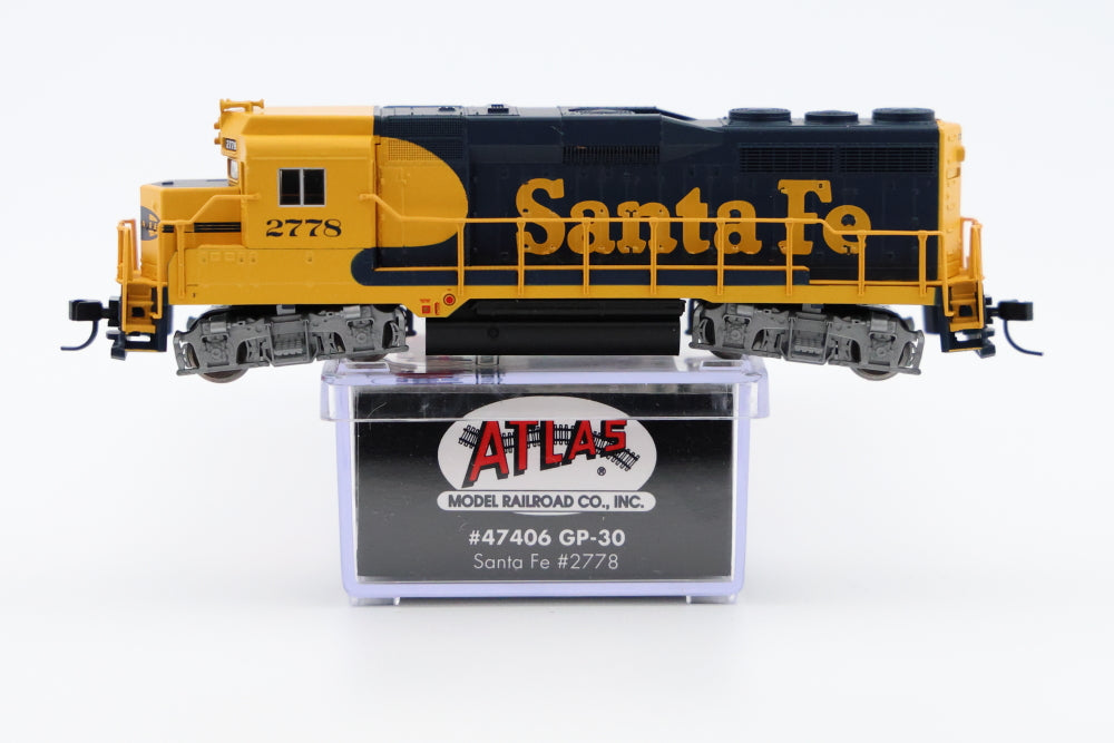 Altas N scale Santa Fe GP30 2778, DC, Kadee Style couplers, new in box, Pre-owned, never used, 47406