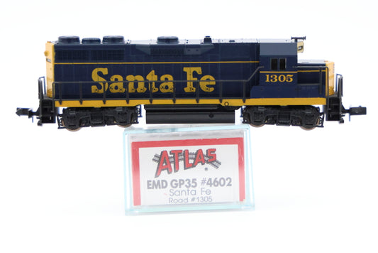 Atlas N scale Santa Fe EMD GP35 1305, DC, rapido style couplers,