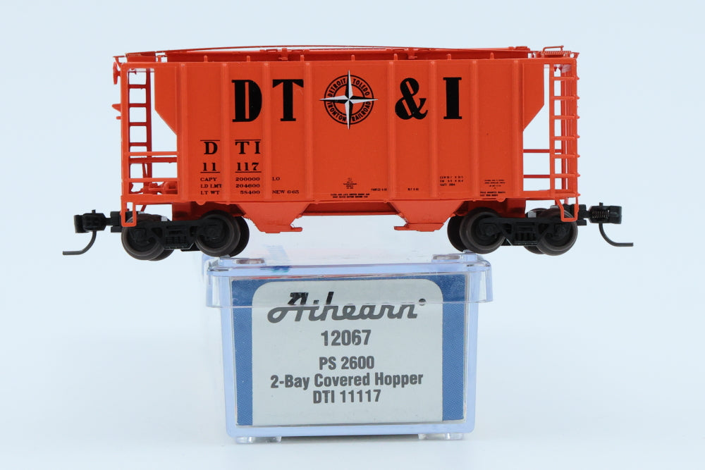 Athearn N scale PS 2600, 2 Bay Covered Hopper, Detroit, Toledo, and Ironton, #11117, ATH12067