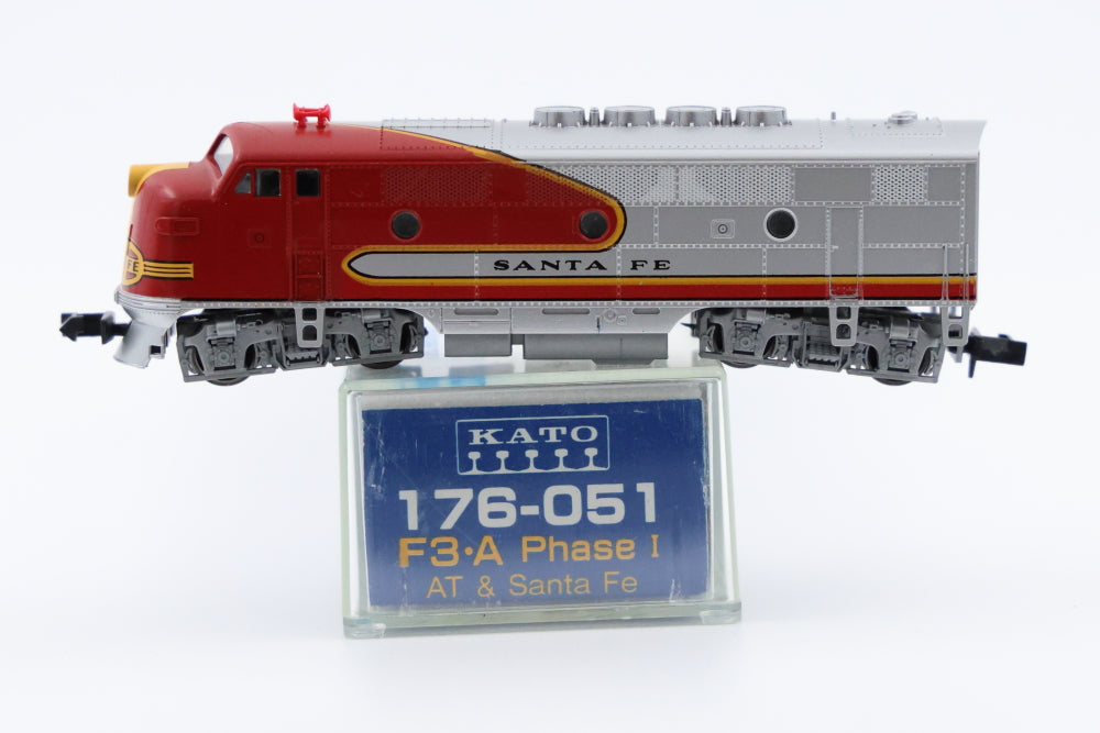 Kato N scale Santa Fe F3A, Phase I, no number, DC, Rapido style couplers, new in box, Pre-owned, never used, 176-051