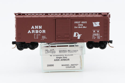 Micro Trains Line Ann Arbor 40ft Standard Box car, Single door, #1401, 20690